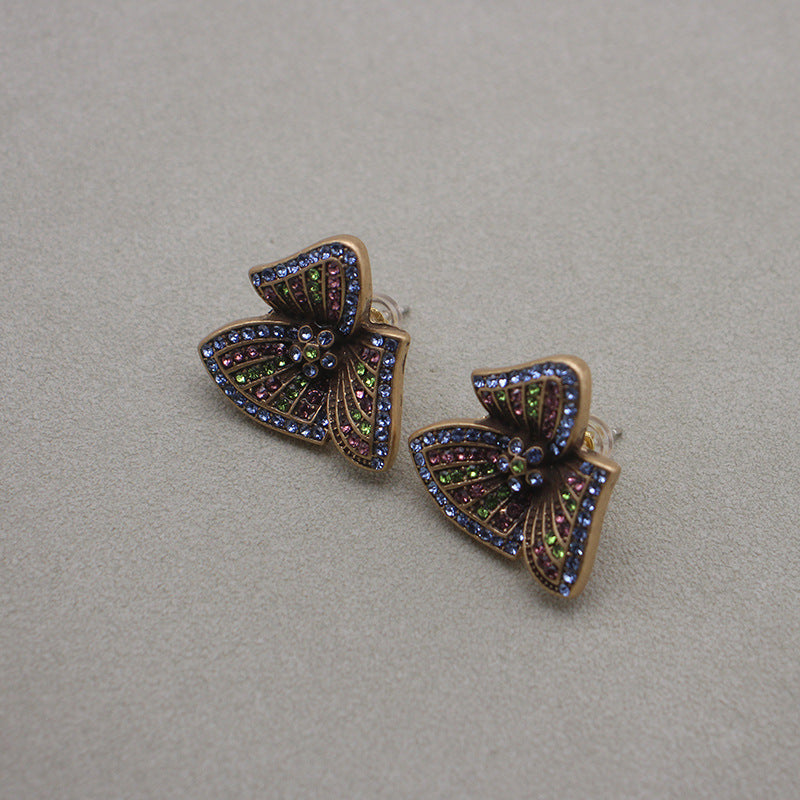 Electroplating Old Gold Petals Stud Earrings