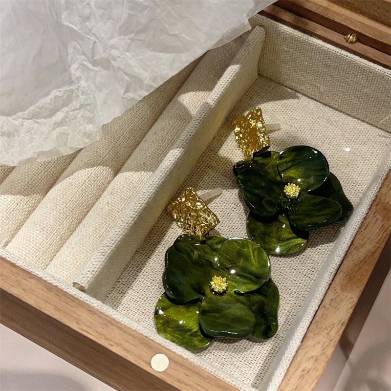 Vintage Gardenia Flowers Drop Earrings