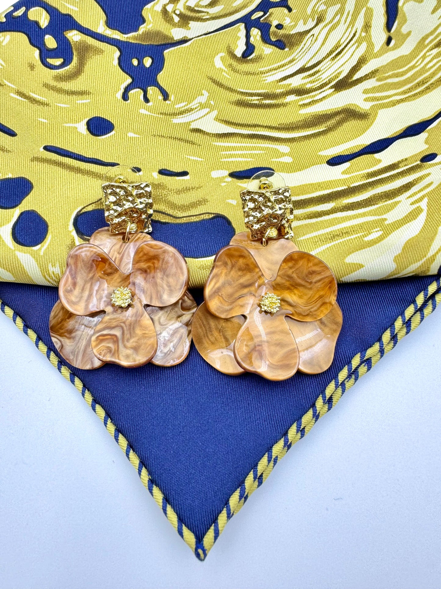 Vintage Gardenia Flowers Drop Earrings