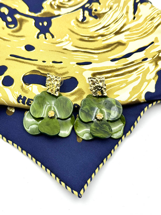 Vintage Gardenia Flowers Drop Earrings