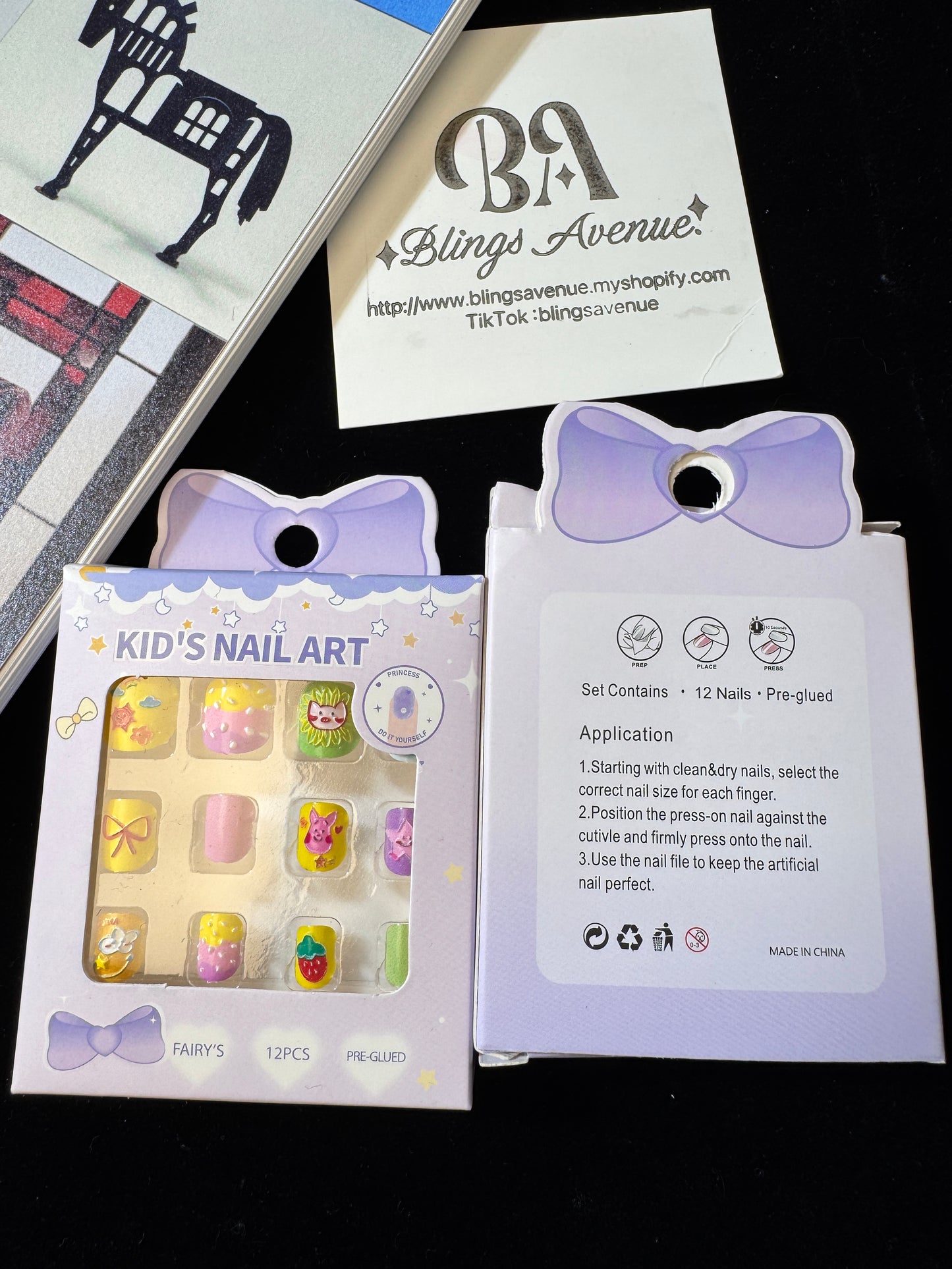 Children's 3D little press-on nails pre-glued
