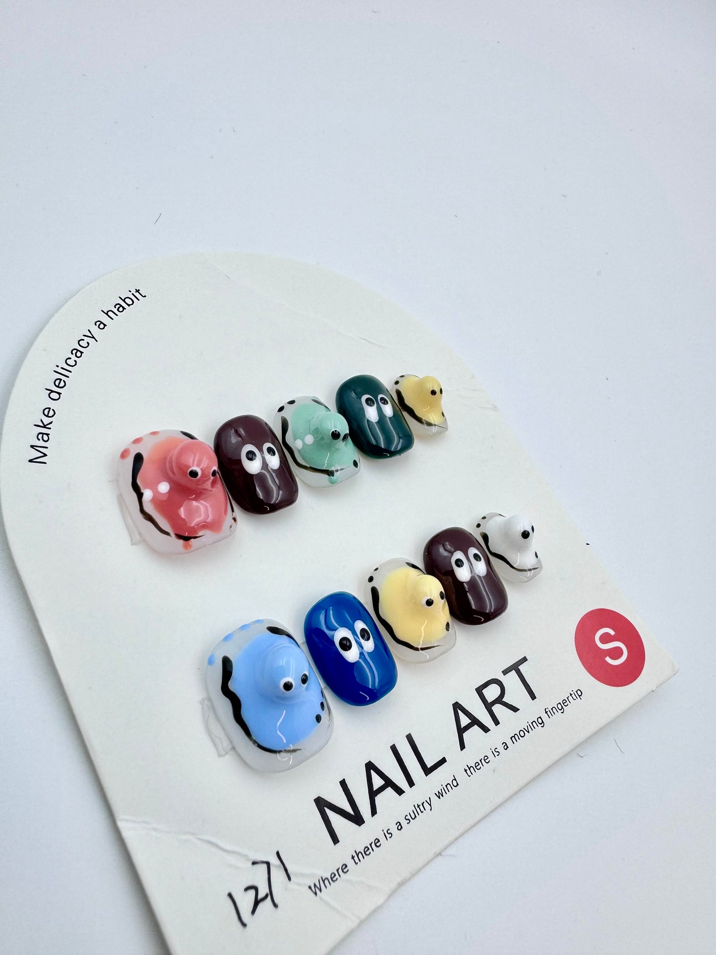 Cute eyes solid color press-on nails (Size Selection)