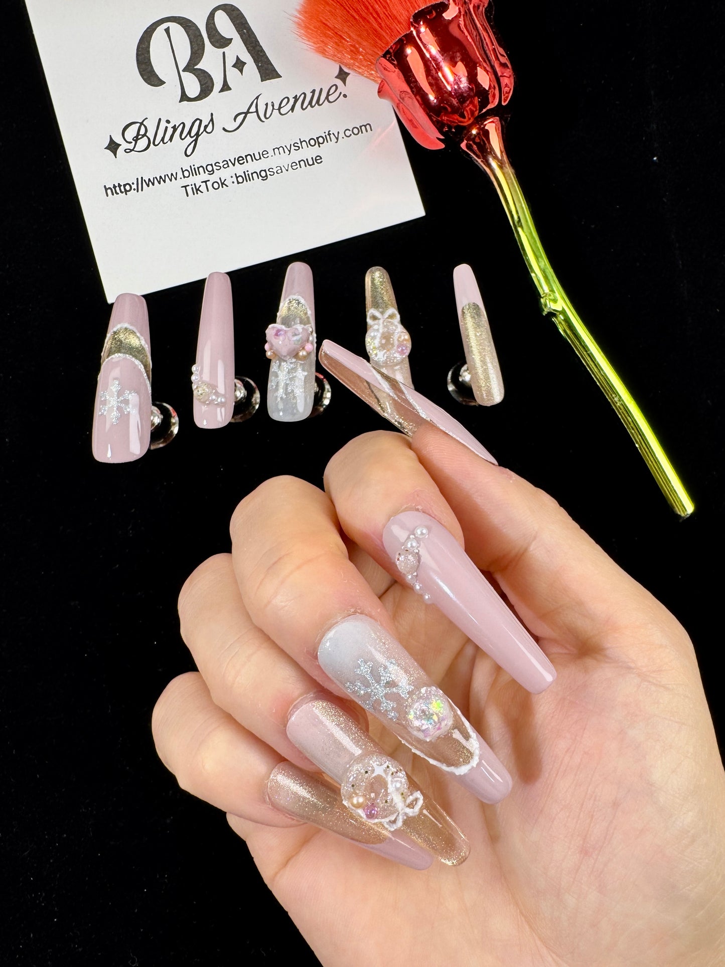 Pink Christmas Press-on Nails Customized Pre-order
