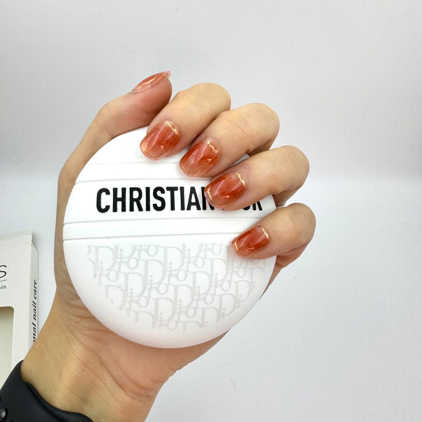 Amber smudge press-on short nails 24pcs