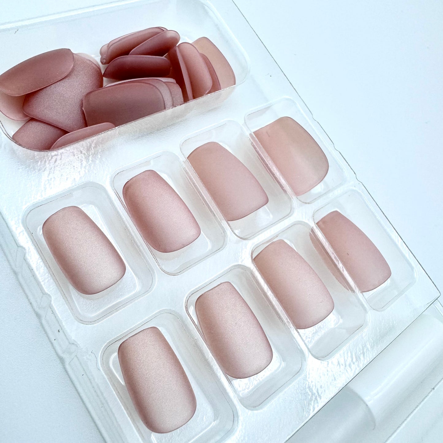 New velvet frosted cat's eye press-on short nails 24pcs