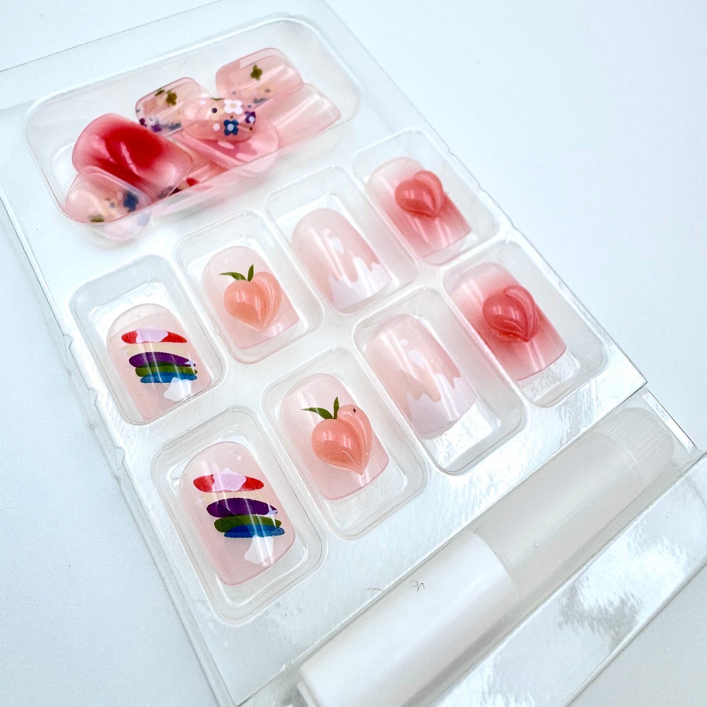 Rainbow peach press-on short nails 24pcs