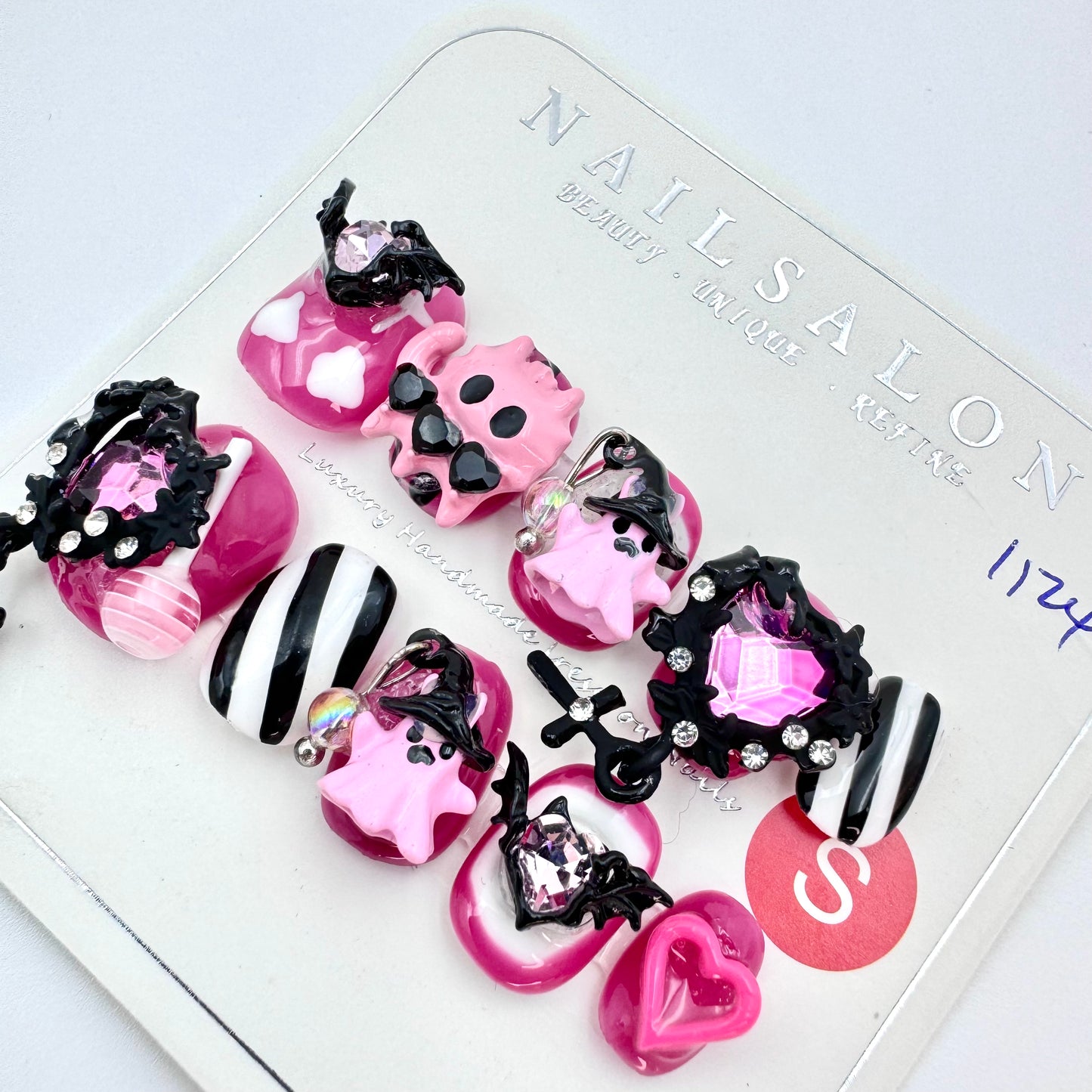 Cute and funny devil heart removable handmade press-on nails (Size Selection)