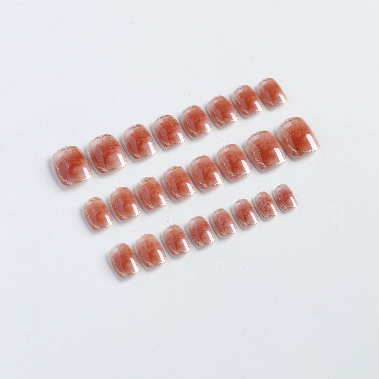 Amber smudge press-on short nails 24pcs