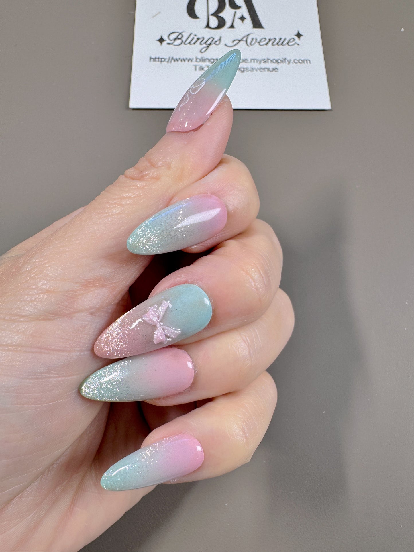 Minty Blush Customization