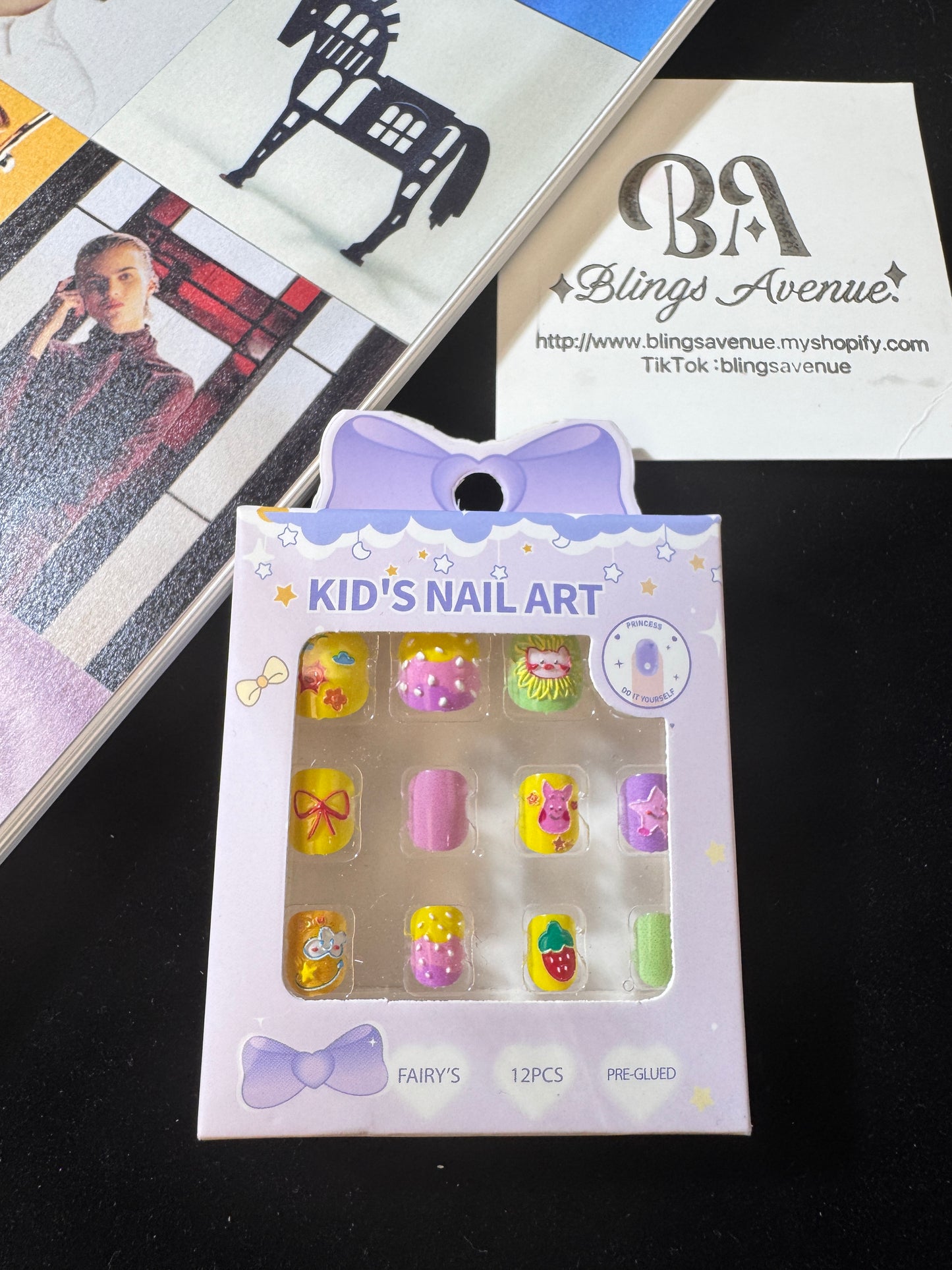 Children's 3D little press-on nails pre-glued