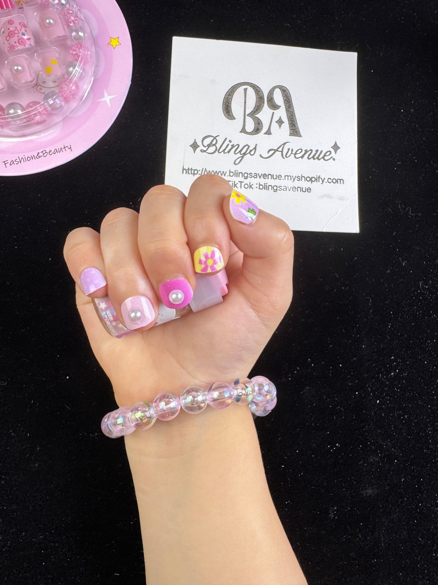 Children Press-on Nails with Bracelet Set Toy Pre-glued Candy Colour
