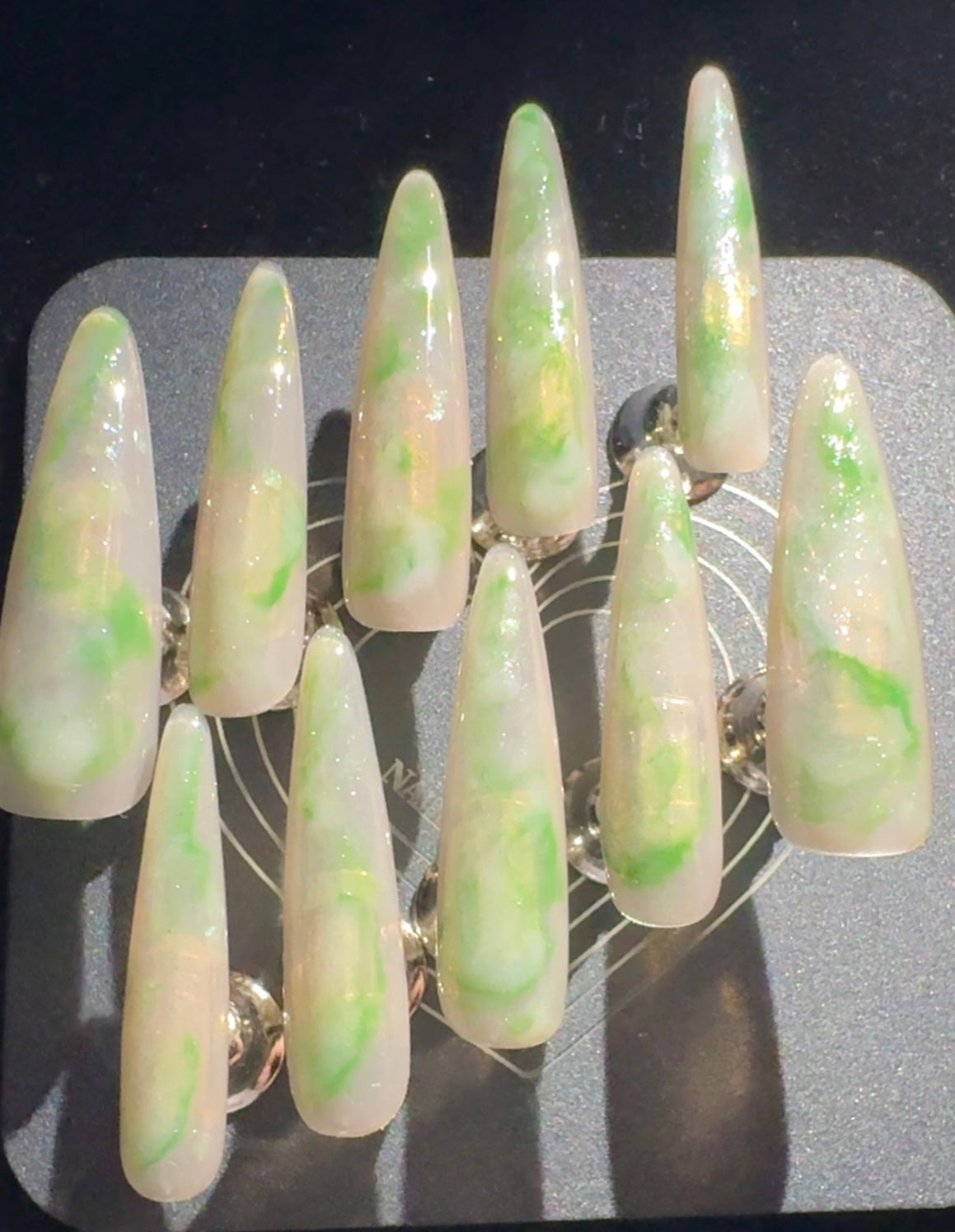 Floating Pattern Jadeite