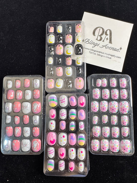 Teens Cartoon Press-on Nails 24-piece with Adhesive Backing